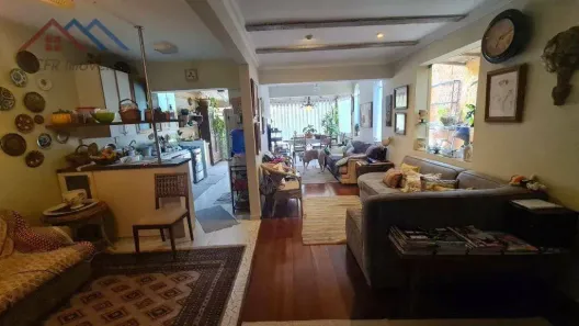 Sobrado com 4 Quartos à venda, 300m² no Campo Belo, São Paulo