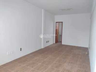 Sala Comercial à venda, 38m² no Passo da Areia, Porto Alegre