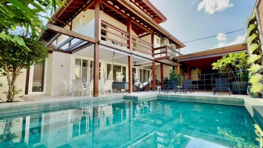 Casa com 5 Quartos à venda, 320m² no Camburi, São Sebastião