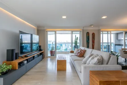 Apartamento com 3 Quartos à venda, 195m² no Indianópolis, São Paulo