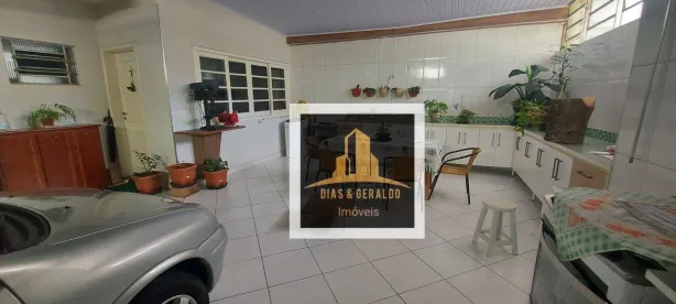 Casa com 3 Quartos à venda, 290m² no Jardim do Céu, São José dos Campos