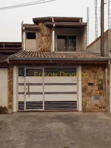 Sobrado com 3 Quartos à venda, 150m² no Cidade Nova, Pindamonhangaba