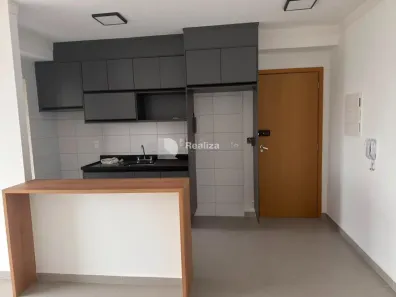 Apartamento com 3 Quartos para alugar, 80m² no Parque Industrial, São José dos Campos