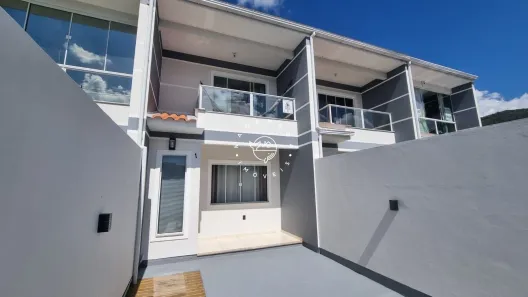 Sobrado com 2 Quartos à venda, 80m² no Forquilhas, São José