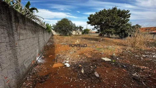 para alugar, 1800m² no Indústrias, Sete Lagoas