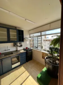 Apartamento com 2 Quartos à venda, 70m² no Mont Serrat, Porto Alegre