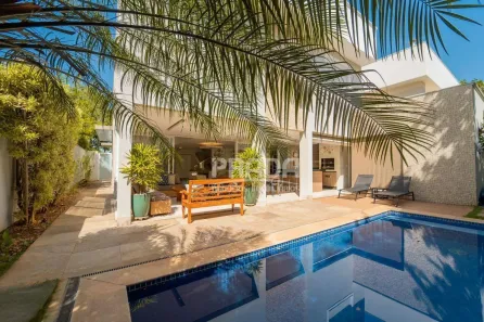 Casa de Condomínio com 3 Quartos à venda, 342m² no Morada da Colina, Uberlândia