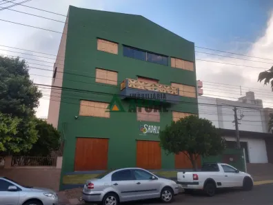 Ponto Comercial com 3 Quartos à venda, 1080m² no Centro, Londrina