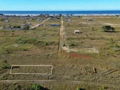 Lote/Terreno à venda, 300m² no , Balneário Gaivota