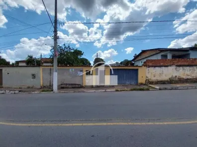Casa com 2 Quartos à venda, 60m² no Centro, Sete Lagoas