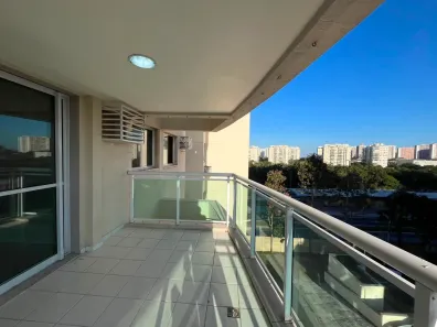 Apartamento com 2 Quartos para alugar, 70m² no Recreio dos Bandeirantes, Rio de Janeiro