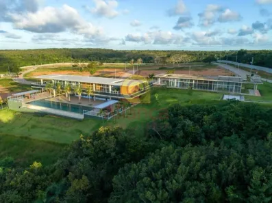 Lote/Terreno à venda, 390m² no Candelária, Natal