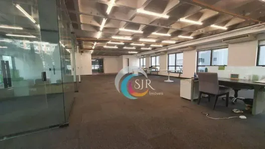 Sala Comercial para alugar, 227m² no Vila Olímpia, São Paulo