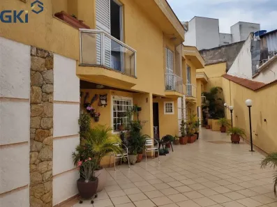 Sobrado com 3 Quartos à venda, 152m² no Vila Bertioga, São Paulo