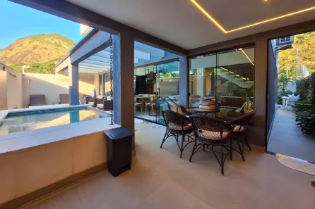 Casa com 3 Quartos à venda, 163m² no Itaipu, Niterói