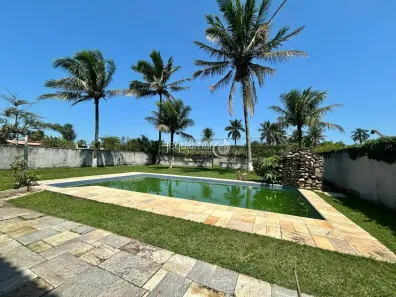 Casa com 3 Quartos para venda ou aluguel, 200m² no Balneário Praia do Pernambuco, Guarujá