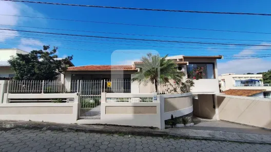 Casa com 3 Quartos à venda, 281m² no Ingleses do Rio Vermelho, Florianópolis