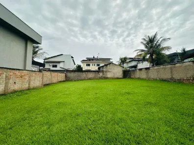 Lote/Terreno à venda, 450m² no Jardins Madri, Goiânia