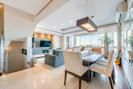 Casa de Condomínio com 4 Quartos à venda, 219m² no Sétimo Céu, Porto Alegre