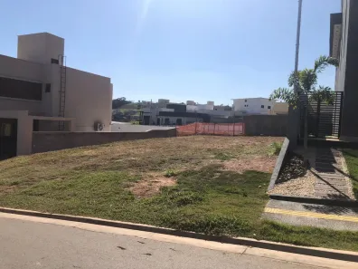 Lote/Terreno à venda, 350m² no Jardins Bolonha, Senador Canedo