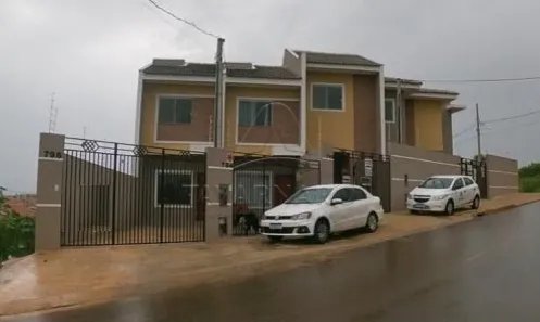 Sobrado com 2 Quartos à venda, 51m² no Uvaranas, Ponta Grossa