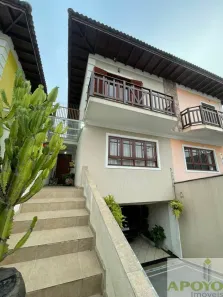 Sobrado com 3 Quartos à venda, 245m² no Jardim da Campina, São Paulo
