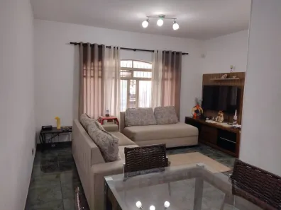 Casa com 3 Quartos à venda, 188m² no Jardim Mesquita, Jacareí