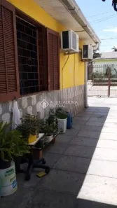 Casa com 4 Quartos à venda, 98m² no Jardim Algarve, Alvorada