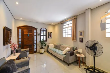 Casa com 5 Quartos à venda, 300m² no Prado, Belo Horizonte