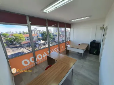 Casa com 1 Quarto para alugar, 50m² no Jardim Lindóia, Porto Alegre