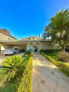 Casa de Condomínio com 4 Quartos à venda, 360m² no Alphaville Residencial Zero, Barueri