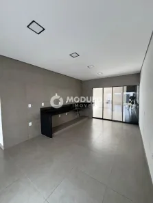 Casa com 3 Quartos à venda, 175m² no Aclimação, Uberlândia