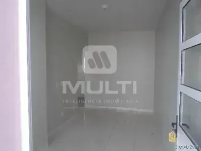 Casa com 2 Quartos à venda, 67m² no Jardim Canaã, Uberlândia