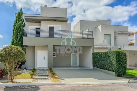 Sobrado com 3 Quartos à venda, 250m² no Parque São Luís, Taubaté