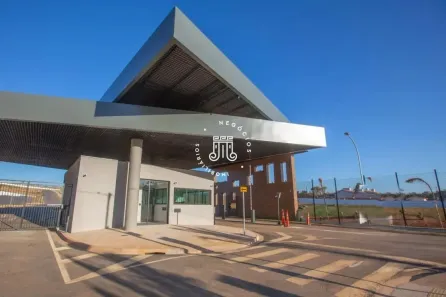 Lote/Terreno à venda, 250m² no Distrito Industrial, Jundiaí