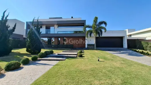 Casa de Condomínio com 4 Quartos à venda, 459m² no Rio Tavares, Florianópolis