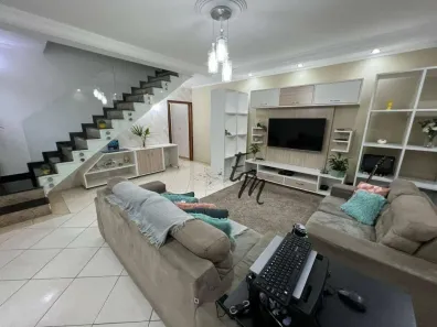 Sobrado com 3 Quartos à venda, 140m² no Canto do Forte, Praia Grande