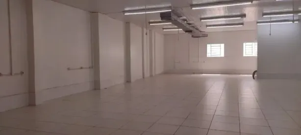 Prédio Comercial para alugar, 648m² no Floresta, Porto Alegre