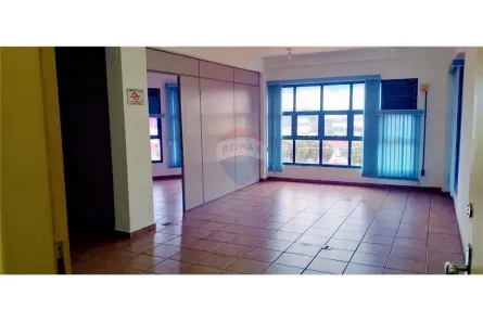 Sala Comercial para alugar, 70m² no Vila Clayton, Valinhos