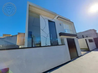 Casa com 3 Quartos à venda, 137m² no Rio Tavares, Florianópolis
