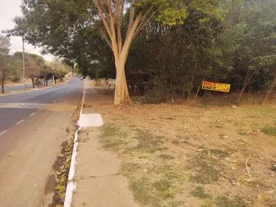 Lote/Terreno para alugar, 300m² no Umuarama, Araçatuba