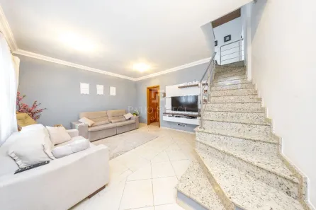Casa com 4 Quartos à venda, 264m² no Xaxim, Curitiba