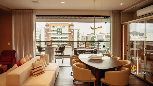 Apartamento com 3 Quartos à venda, 172m² no Santo Antônio, Joinville