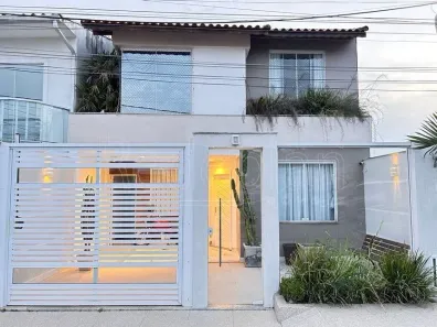 Casa com 3 Quartos à venda, 223m² no Ano Bom, Barra Mansa