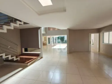 Casa de Condomínio com 4 Quartos à venda, 384m² no Morada da Colina, Uberlândia