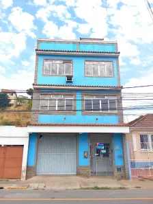 Casa com 3 Quartos à venda, 180m² no Centro, Resende