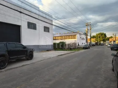 Galpão/Depósito/Armazém para alugar, 900m² no Jardim Limoeiro, São José dos Campos