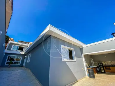 Sobrado com 4 Quartos à venda, 173m² no Interlagos, São Paulo