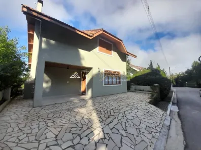 Casa de Condomínio com 3 Quartos à venda, 148m² no Vila Poran, Campos do Jordão