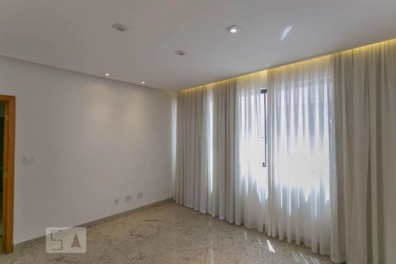 Apartamento com 4 quartos — Castelo, Belo Horizonte